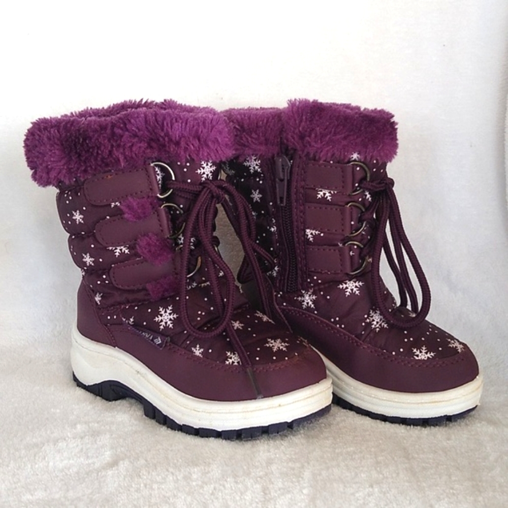 Snowflake snow boots